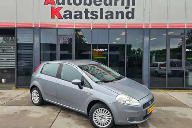 Fiat Grande Punto (2007) thumbnail 1