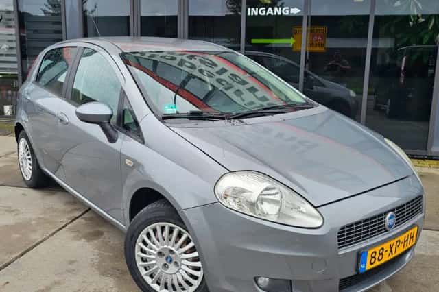 Fiat Grande Punto (2007) thumbnail 3