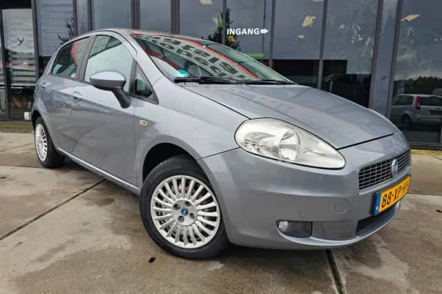 Fiat Grande Punto (2007) thumbnail 4