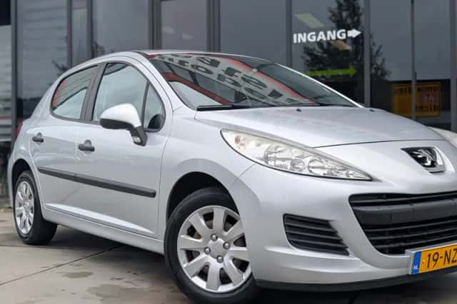 Peugeot 207 (2011) thumbnail 3