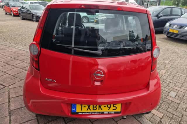 Opel Agila (2008) thumbnail 6