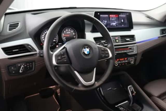 BMW X1 (2019) thumbnail 3