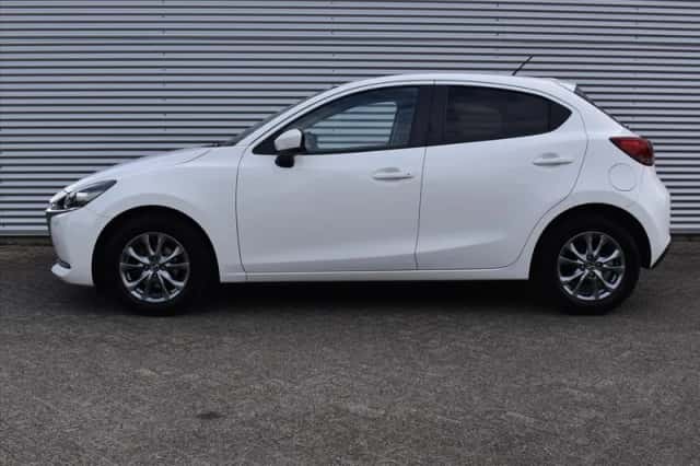 Mazda 2 (2023) thumbnail 4
