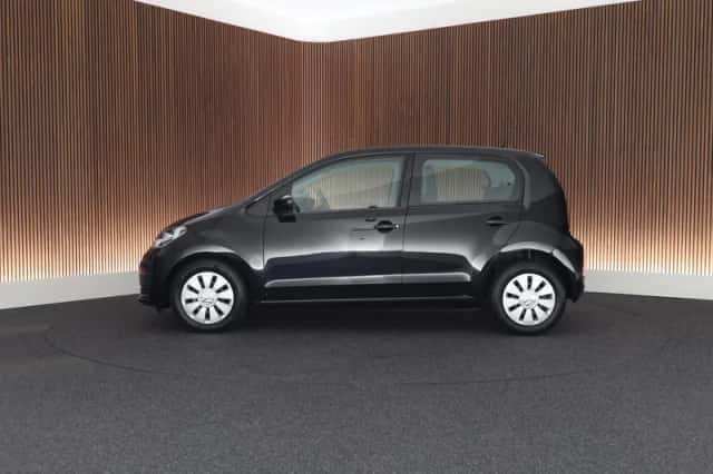 Volkswagen Up! (2019) thumbnail 5