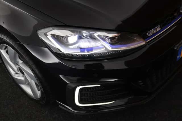 Volkswagen Golf (2017) thumbnail 5