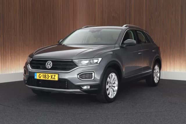 Volkswagen T-Roc (2020) thumbnail 1
