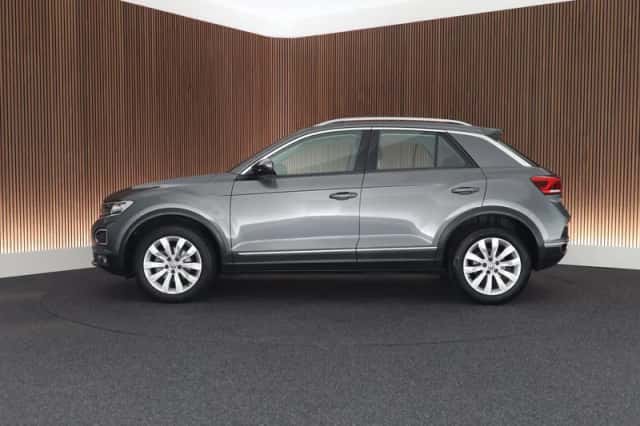 Volkswagen T-Roc (2020) thumbnail 6