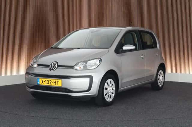 Volkswagen Up! (2023) thumbnail 1