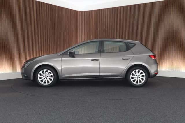 SEAT Leon (2014) thumbnail 4
