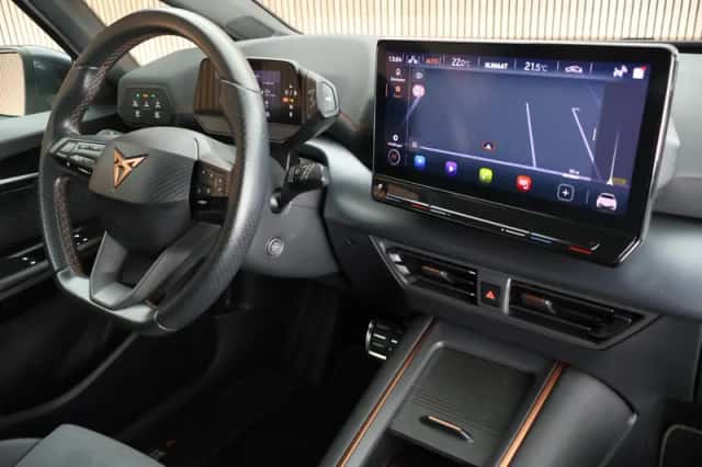 CUPRA Born (2021) thumbnail 3