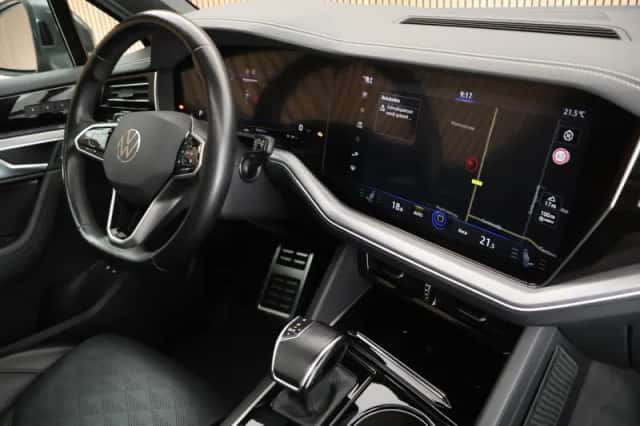 Volkswagen Touareg (2023) thumbnail 3