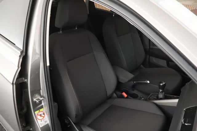 Volkswagen Polo (2020) thumbnail 2