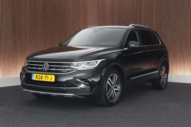 Volkswagen Tiguan (2023) thumbnail 1