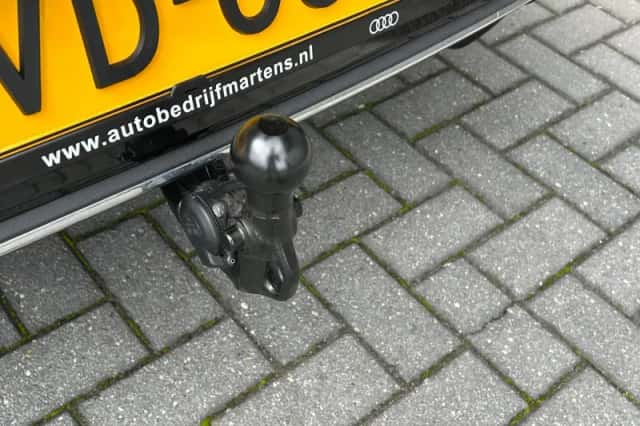 Volkswagen Golf (2025) thumbnail 2