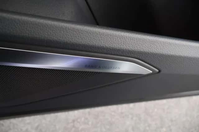Audi Q8 e-tron (2023) thumbnail 5