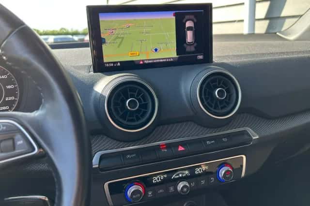 Audi Q2 (2017) thumbnail 6