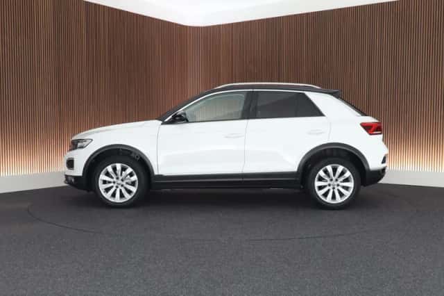 Volkswagen T-Roc (2019) thumbnail 6