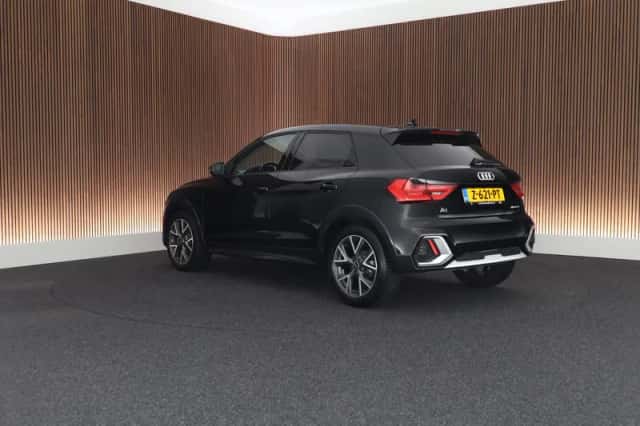 Audi A1 Allstreet (2023) thumbnail 6