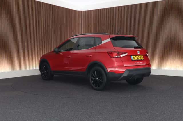SEAT Arona (2017) thumbnail 5