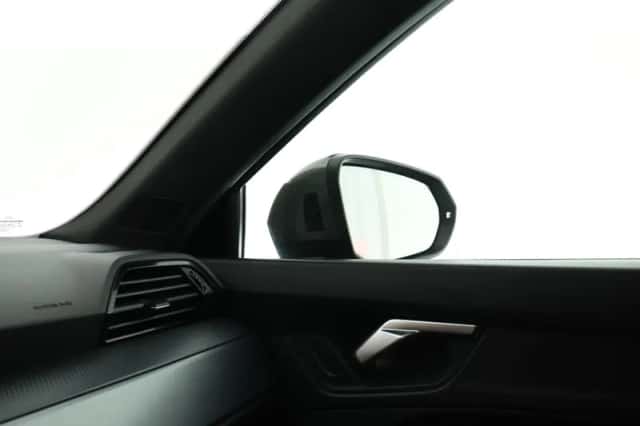 Audi Q3 Sportback (2021) thumbnail 5