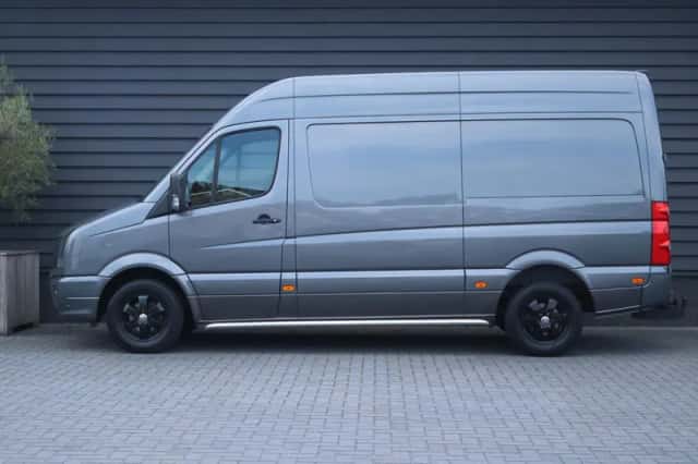 Volkswagen Crafter (2016) thumbnail 6