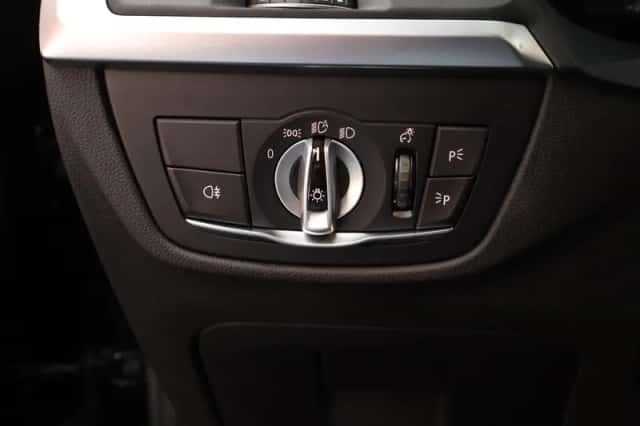 BMW X3 (2024) thumbnail 5