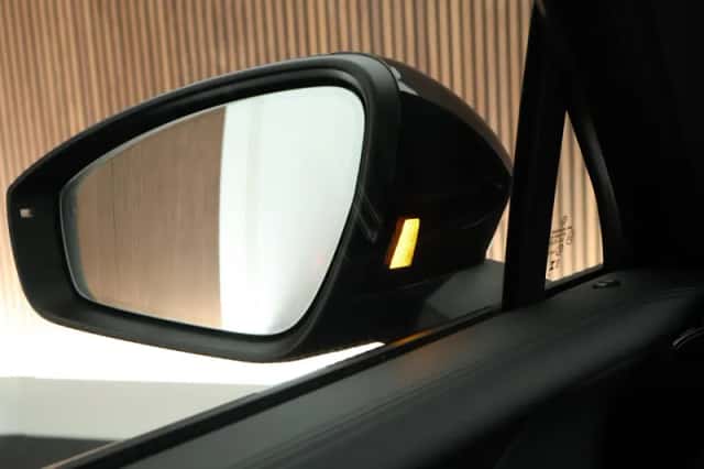 Volkswagen Tiguan (2025) thumbnail 6