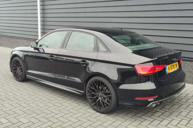 Audi A3 (2014) thumbnail 5