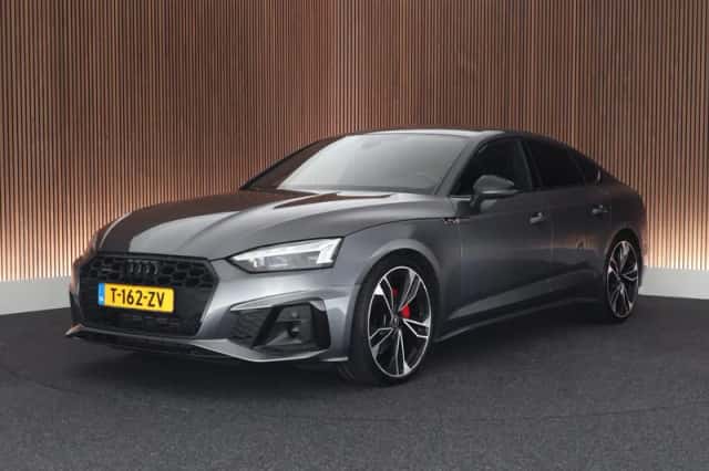 Audi A5 (2022) thumbnail 1