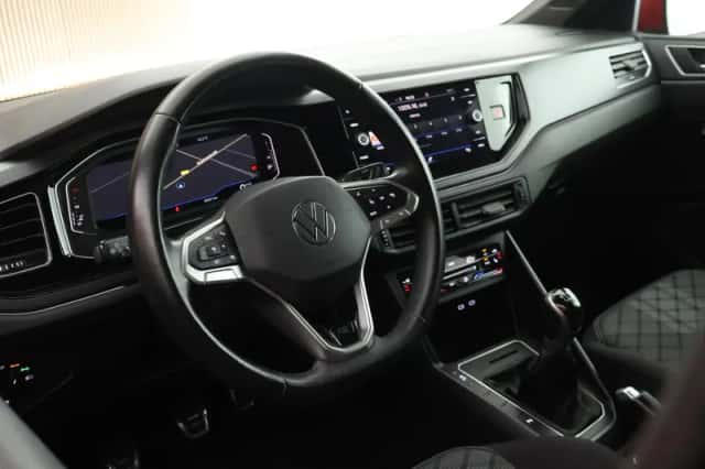 Volkswagen Polo (2022) thumbnail 3