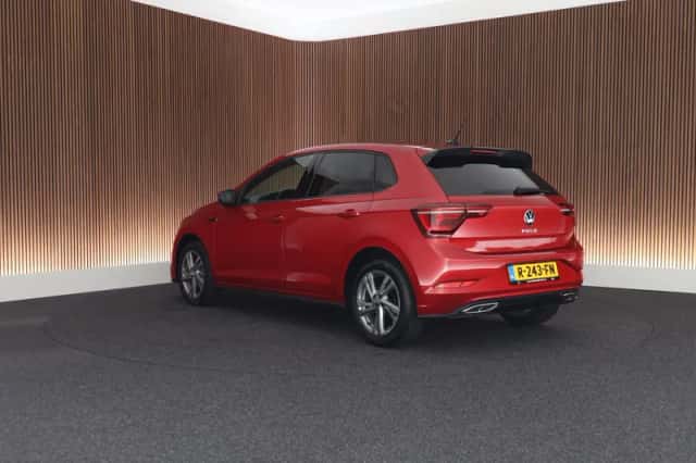 Volkswagen Polo (2022) thumbnail 6