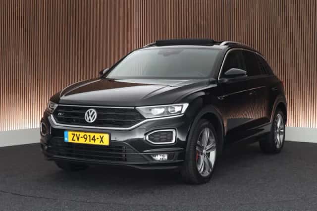 Volkswagen T-Roc (2019) thumbnail 1