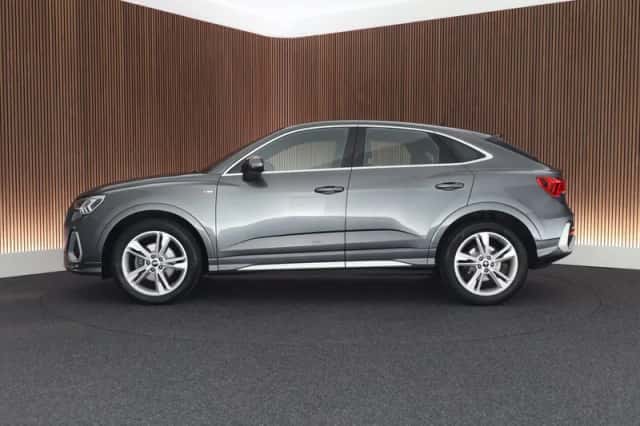 Audi Q3 Sportback (2022) thumbnail 5