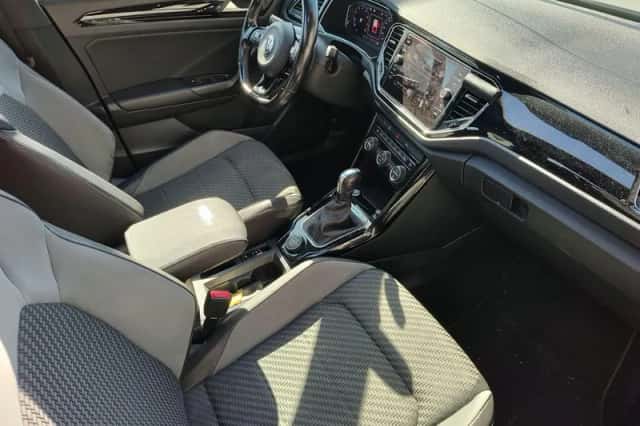 Volkswagen T-Roc (2020) thumbnail 4