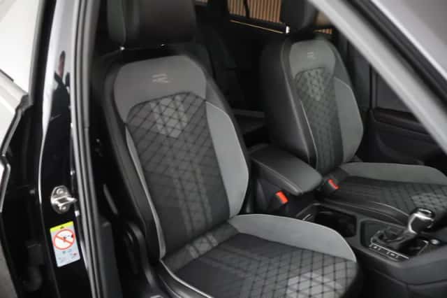 Volkswagen Tiguan (2022) thumbnail 2