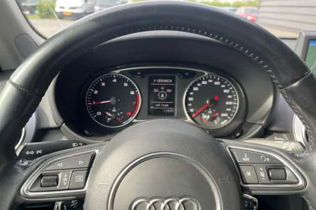 Audi A1 (2015) thumbnail 5