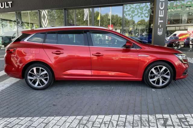 Renault Mégane (2018) thumbnail 4
