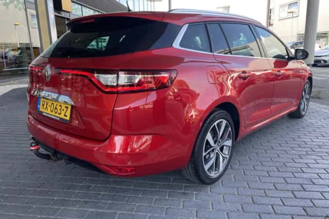 Renault Mégane (2018) thumbnail 5