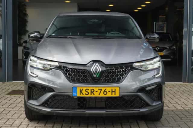 Renault Arkana (2025) thumbnail 6