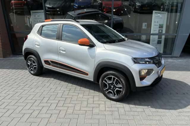 Dacia Spring (2021) thumbnail 2