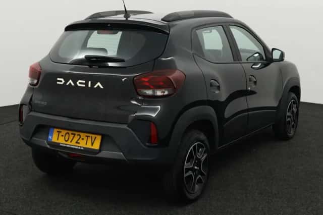 Dacia Spring (2023) thumbnail 3