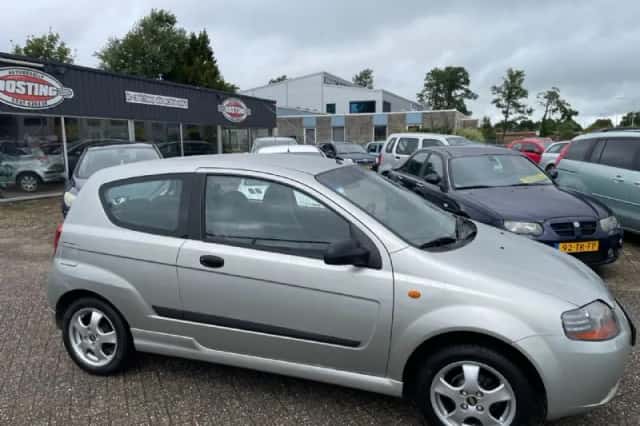 Chevrolet Kalos (2005) thumbnail 2
