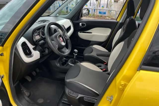 Fiat 500L (2013) thumbnail 3