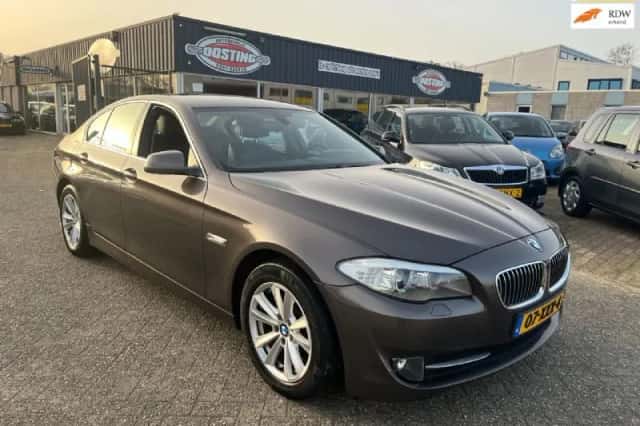 BMW 5-Serie (2012) thumbnail 1