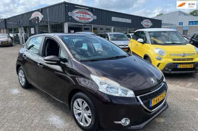 Peugeot 208 (2013) thumbnail 1