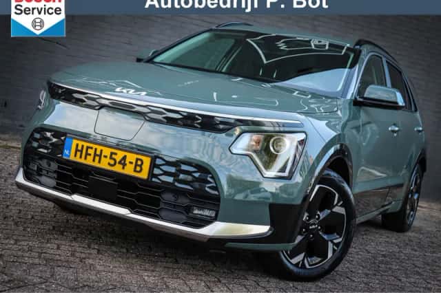 Kia Niro (2025) thumbnail 1