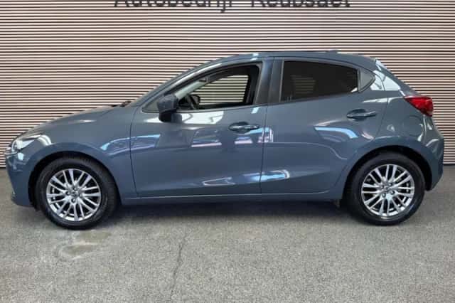 Mazda 2 (2020) thumbnail 4
