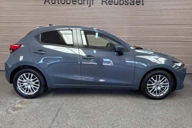 Mazda 2 (2020) thumbnail 5