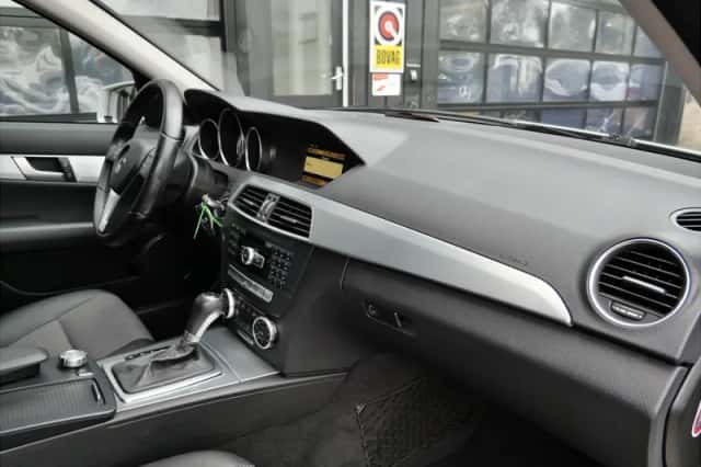 Mercedes-Benz C-Klasse (2012) thumbnail 5