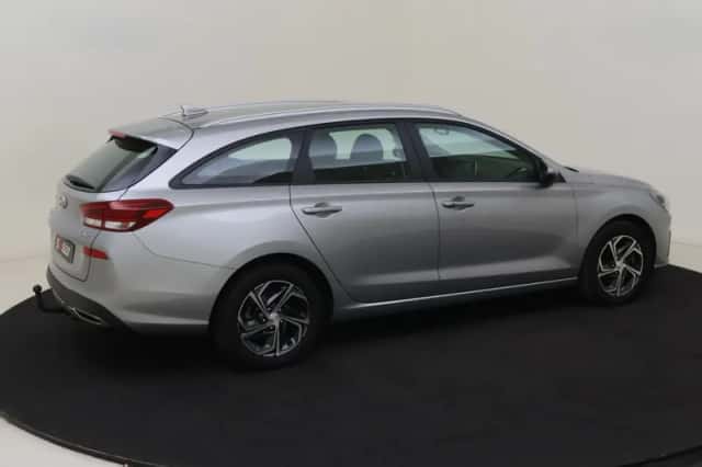 Hyundai i30 (2024) thumbnail 5